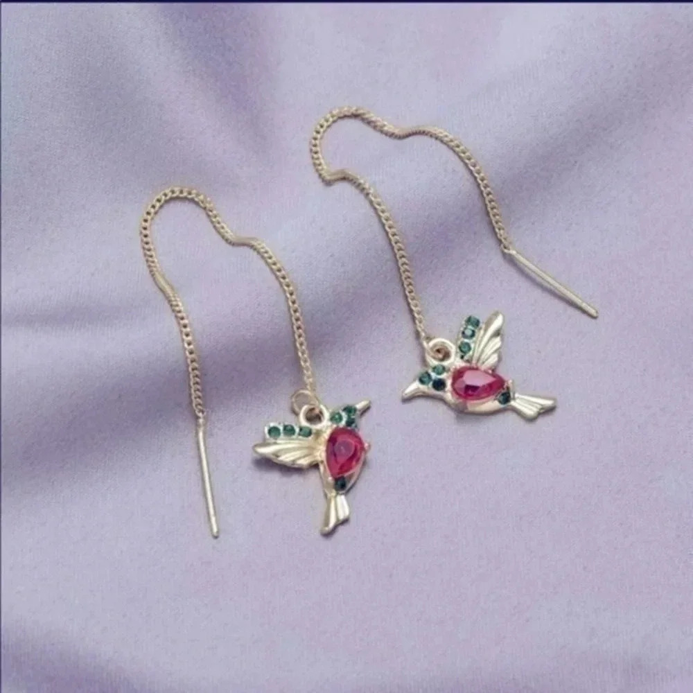 Gorgeous Fuchsia Gold Hummingbird Bird Threader Earrings